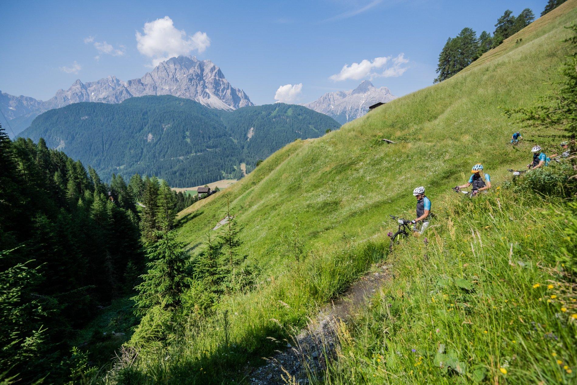 Dolomitas en Bicicleta o Mountain Bike MTB (Italia) - 3